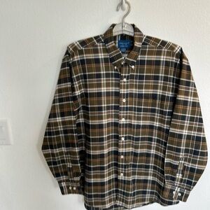 Towncraft  Men’s Plaid Long Sleeve Button Down

Size L